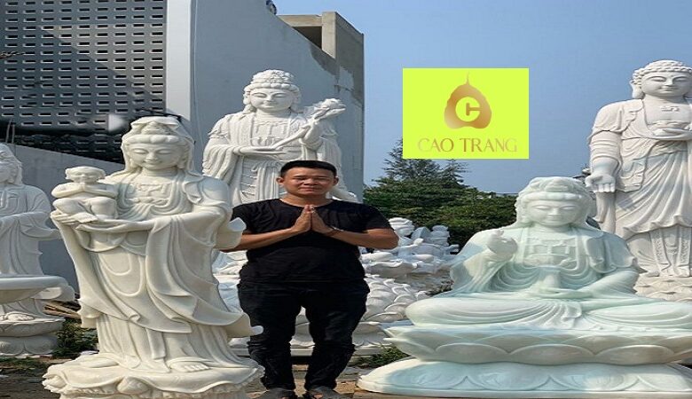 Tượng Phật Quan Âm Bồ Tát bằng đá